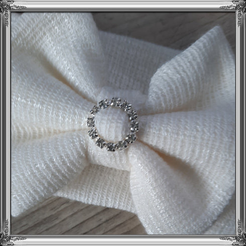 Round jewelry knot headband